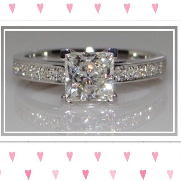 WHITE SAPPHIRE ENGAGEMENT RING NEW SIZE 7 NEW - Picture 4 of 13